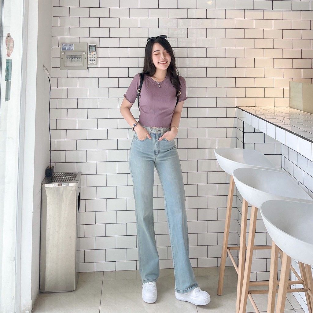 QUẦN JEANS ỐNG SUÔNG BASIC ZAREEN JEA119 XANH NHẠT | BigBuy360 - bigbuy360.vn