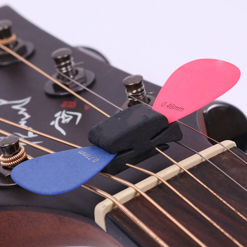 1 Giá Đỡ Miếng Gảy Đàn Guitar / Ukulele Bằng Cao Su Màu Đen Nhiều Màu
