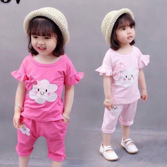 Bộ + váy thỏ mặc nhà cho Chị Thuỷ