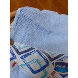 ( Mua 10 tặng 1)Khăn tắm hàng khuyến mãi vaseline.