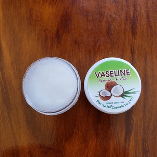kem nẻ dưỡng da Vaseline dừa