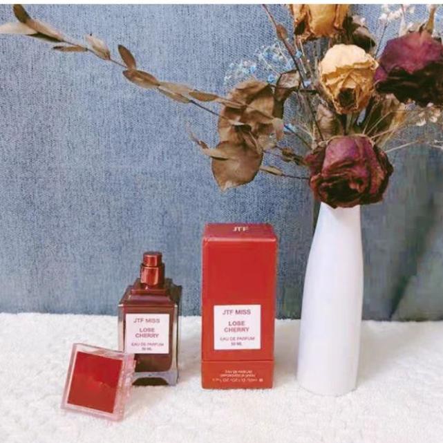 Nước Hoa Nữ OLD WOOD 50ML Hàng Chính Hãng | BigBuy360 - bigbuy360.vn