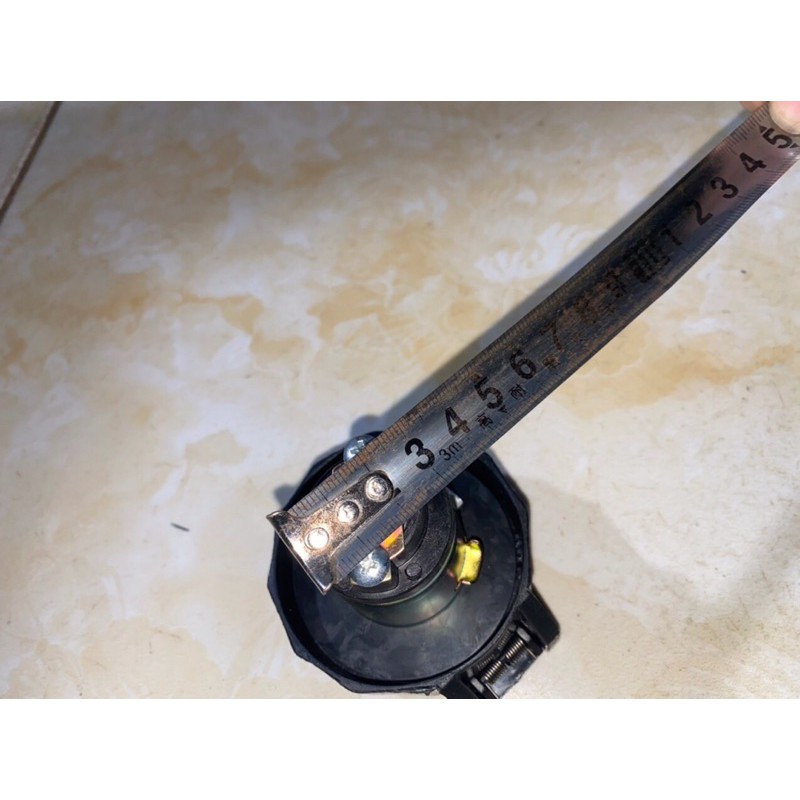 Sản phẩm gia đình làm: Nắp thùng dầu 322c-100p 1041 nhựa