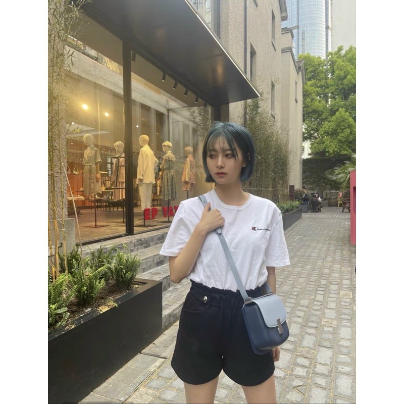 Túi Đeo Chéo Nữ Form Cứng Cáp Chất Da Mịn Láng