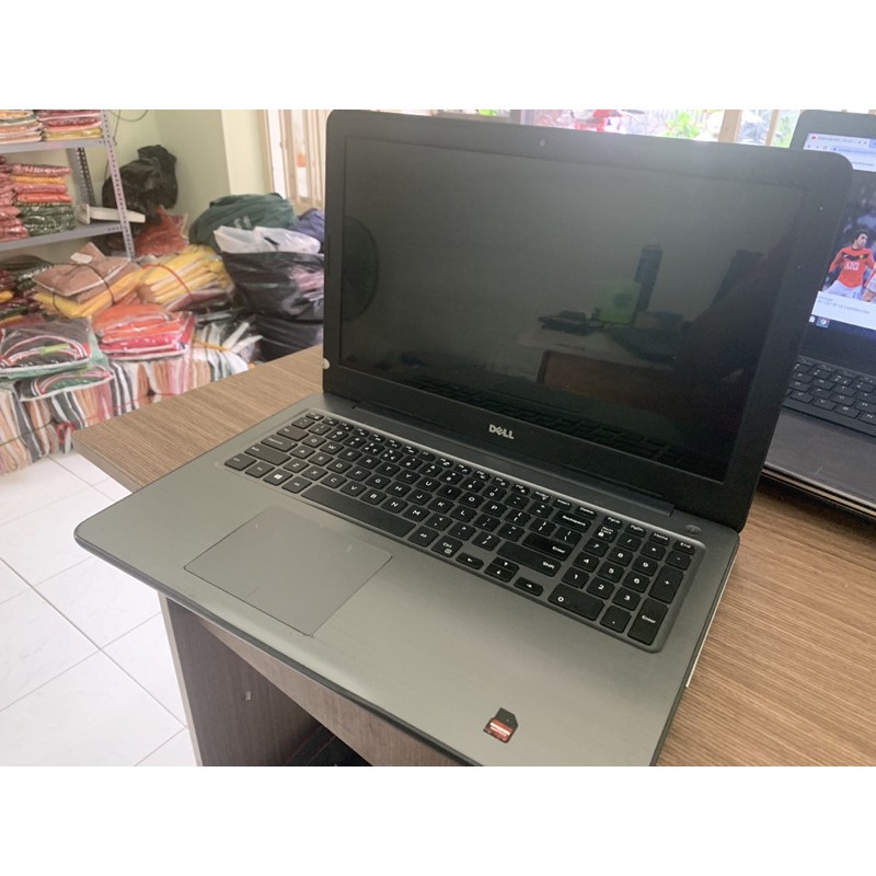 Laptop dell inspiron
