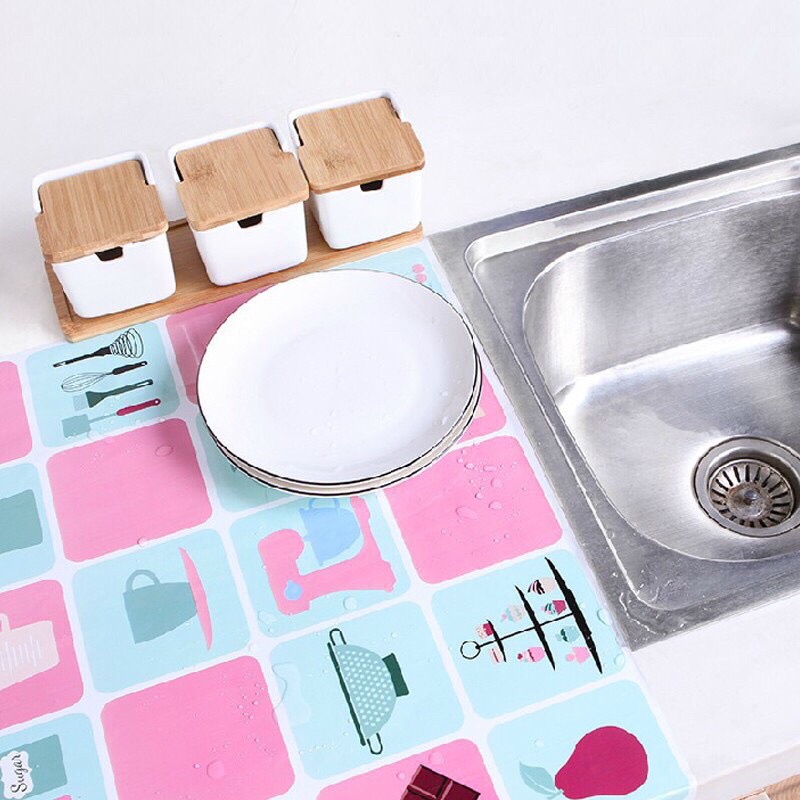 Giấy dán bếp cách nhiệt, chống dầu mỡ cao cấp (75x45cm)