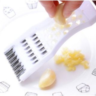 Dụng cụ nạo củ quả nhiều lưỡi