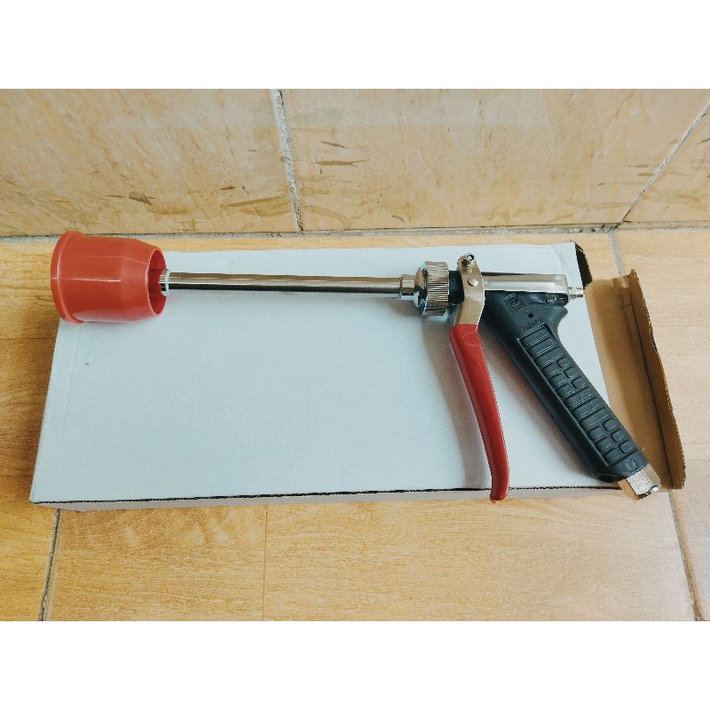 Súng xịt rửa xe và phun thuốc trừ sâu Taiwan.