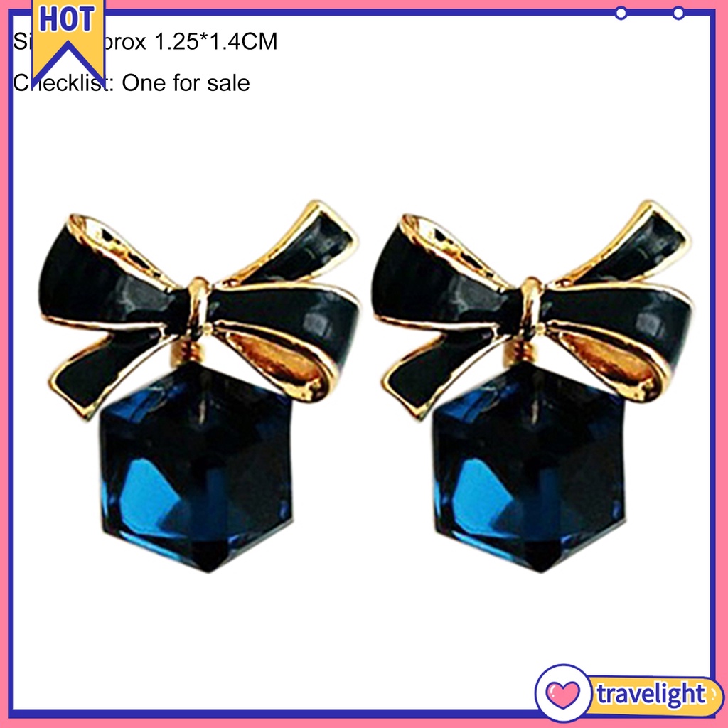 Khuyên Tai Nữ Trang Tạo Hình Độc Đáo