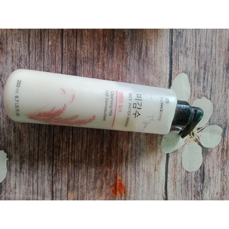 Tẩy trang hàng si xịn hàng đảm bảo chất lượng