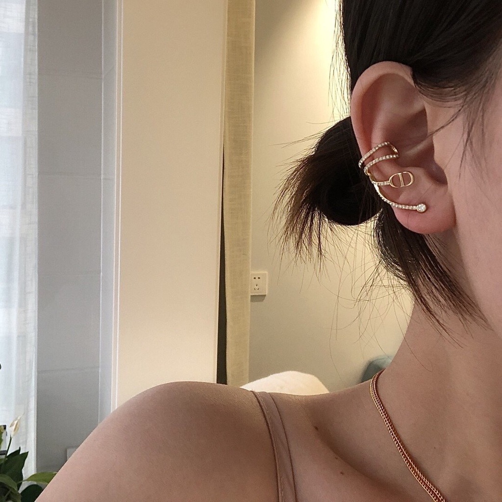 Bông Tai Dior Mạ Bạc 925 Thiết Kế Đơn Giản Phong Cách Retro Thời Trang Cho Nữ