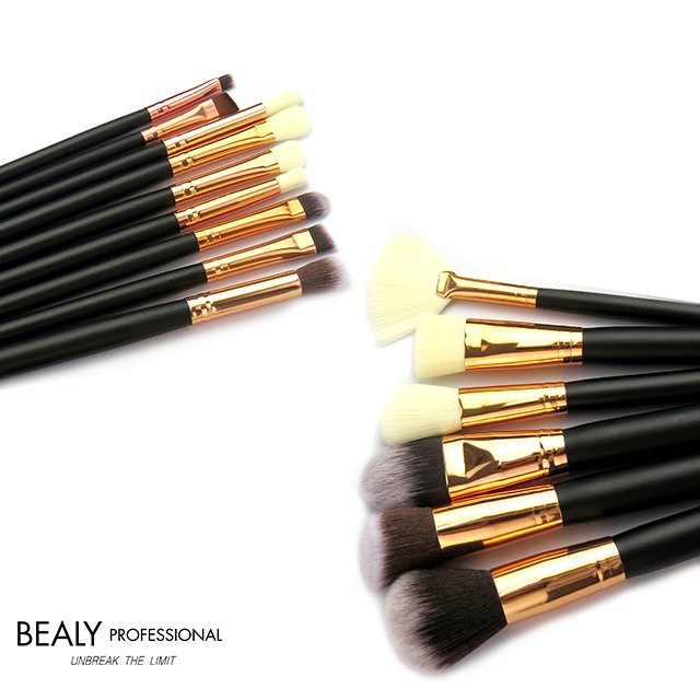 Bộ Cọ Trang Điểm Cán Đen BEALY 15C