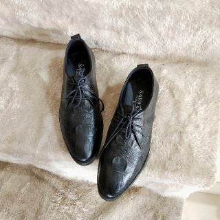 Giày công sở nam da bò vân cá sấu đen