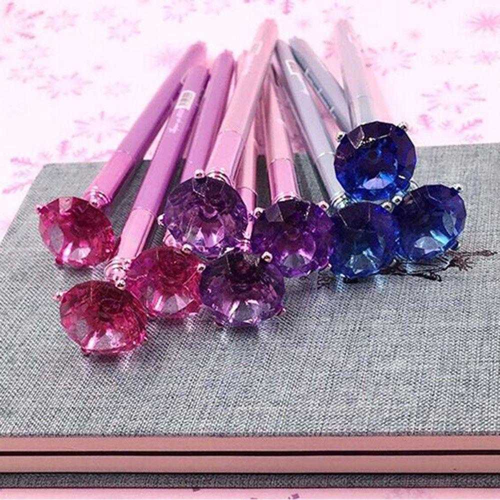 Bút Mực Gel Ngòi 0.5mm Kiểu Dáng Thời Trang