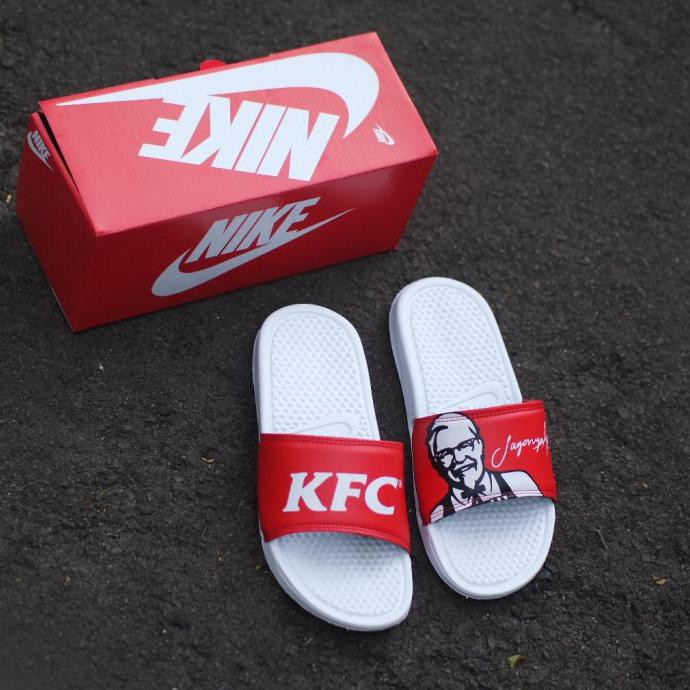 Giày Sandal Nike Bennasi X Kfc Đế Bằng Màu Đỏ 38 Thời Trang Cho Nữ