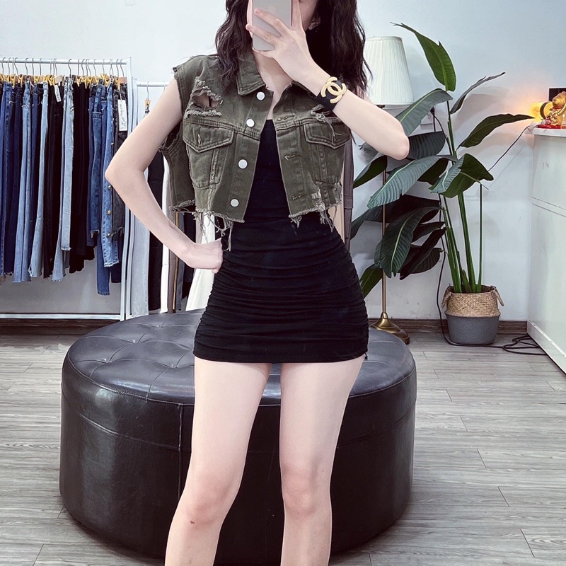 Áo bò rách sát nách