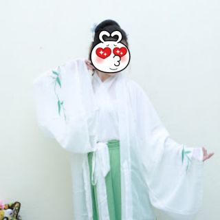 [Pass] Đậu khấu niên hoa. Hán phục. Hanfu. Trâm cài. Búi tóc