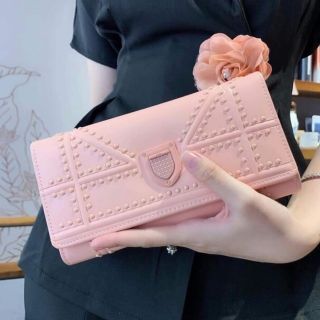 Ví cầm tay đính hạt QC FULLBOX