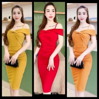 Đầm body dự tiệc 2s hở vai xoắn ngực kèm mút