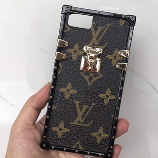 ( ẢNH THẬT )ỐP LƯNG LV VUÔNG CỰC SANG CHẢNH CHO IPHONE 6/7PLUS/ X/XS MAX/ 11 PRO/ 11 PRO MAX