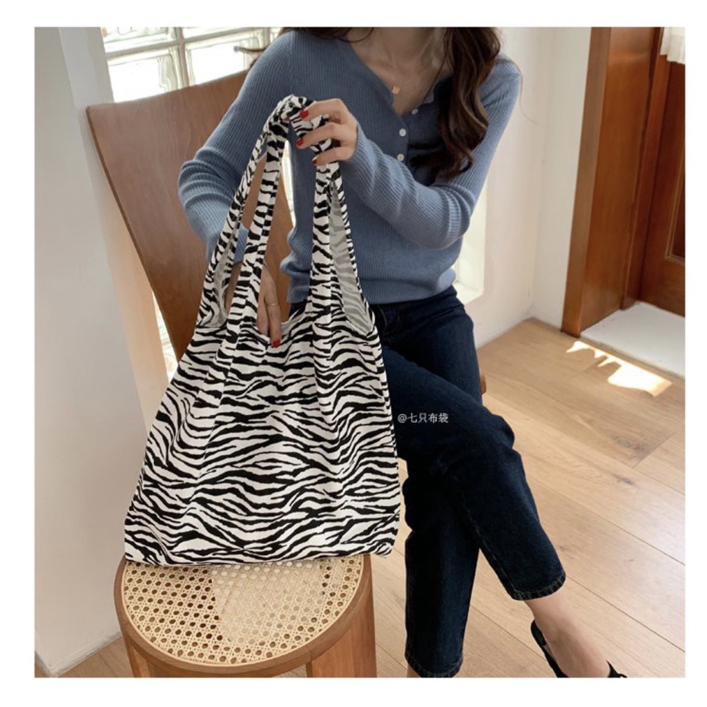 Túi tote vải canvas cao cấp họa tiết ngựa vằn độc đáo 2 kiểu dáng siêu hót TUCANVAS TCV31