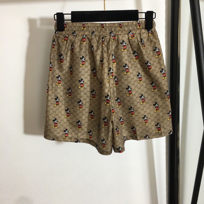 Quần short ống rộng in hoạ tiết mickey thương hiệu Gucci GG cao cấp