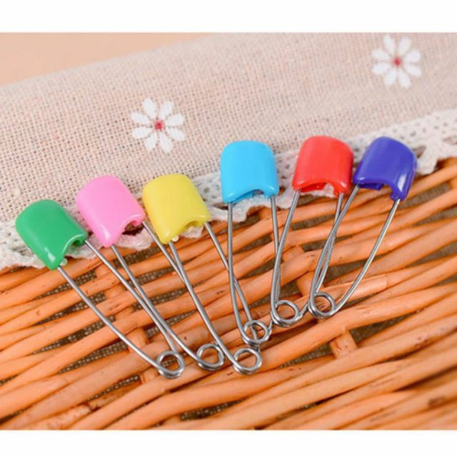 Bộ 12 cái kim tây- kim băng tiện dụng cho gia đình