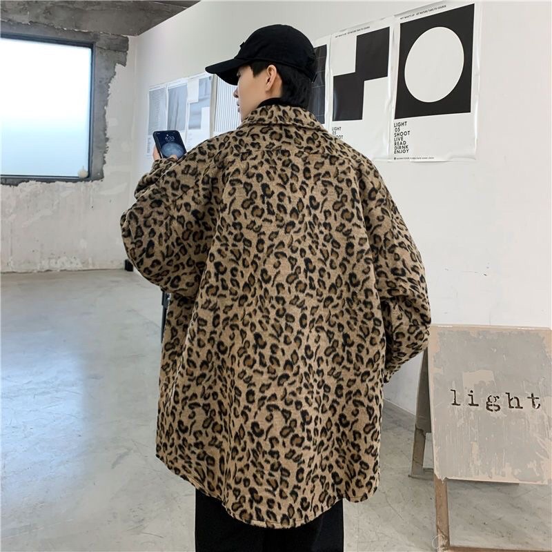 Áo Khoác Hoạ Tiết Da Báo Hai Màu Unisex