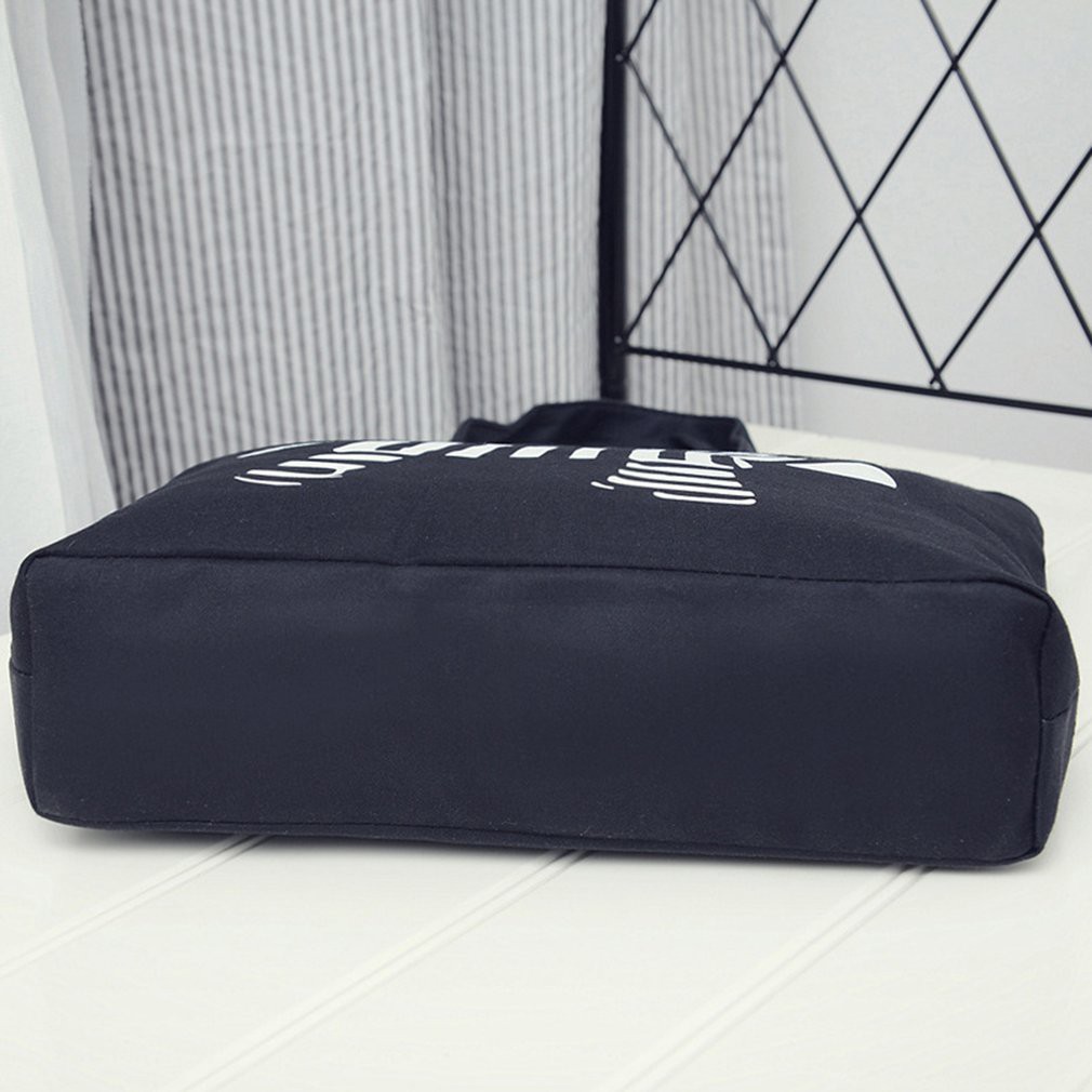 Túi vải canvas phối nhiều họa tiết hợp thời trang dành cho nữ | BigBuy360 - bigbuy360.vn