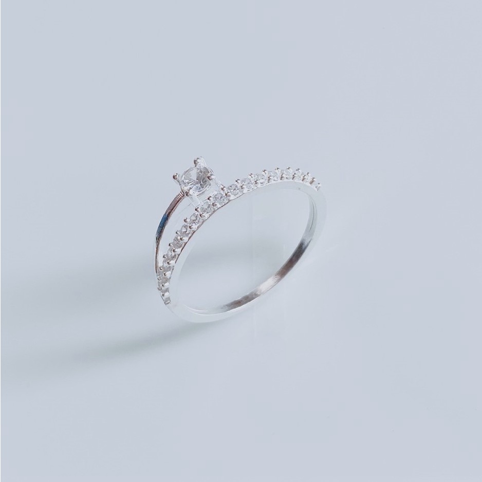 Nhẫn bạc nữ Evasilver đính đá sang trọng cá tính, chất liệu bạc ta thật sáng bóng