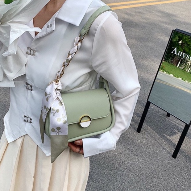 Túi đeo vai , túi đeo chéo dây xích phối lụa, khóa tròn kiểu mới 2022 SL46