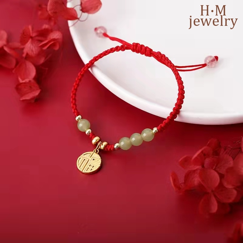 Vòng Tay Dây Bện Màu Đỏ Mang Lại May Mắn