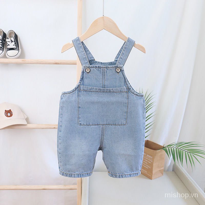 Set Áo Thun Ngắn Tay Cổ Tròn + Quần Short Yếm Jeans Thời Trang Cho Bé Trai