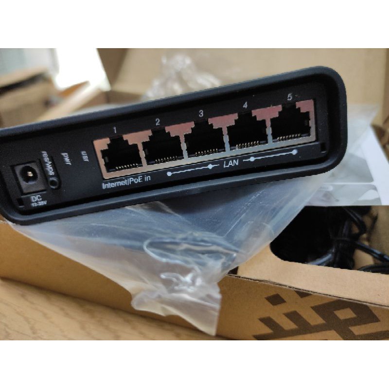 Thiết bị cân tải Mikrotik Hap AC 2 - đen