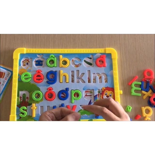 Đồ Chơi Giáo Dục _ Bảng Chữ Cái Nam Châm vàng redy