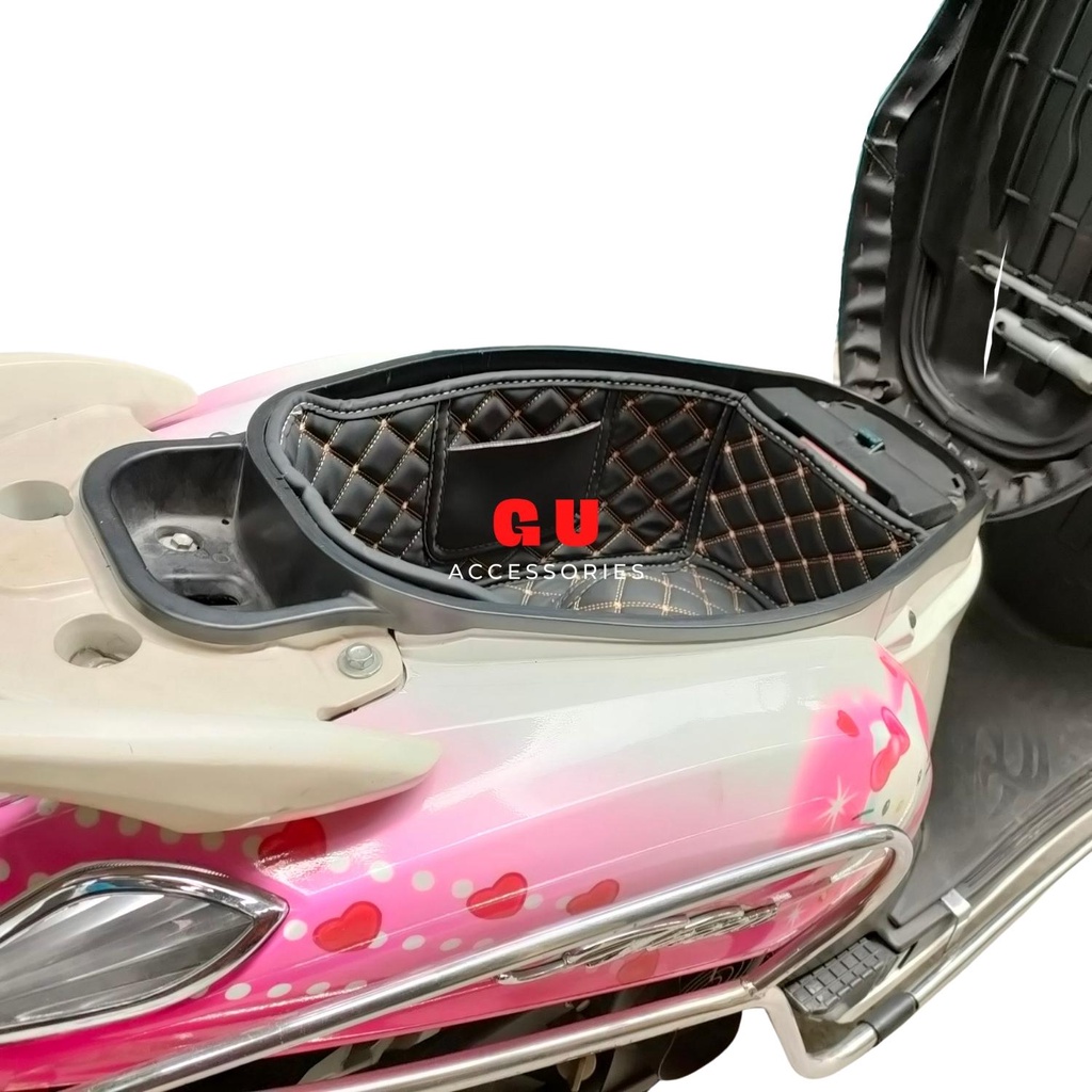 Lót cốp xe máy YAMAHA Nozza chất liệu da cao cấp chống nóng thiết kế có túi tiện dụng GU