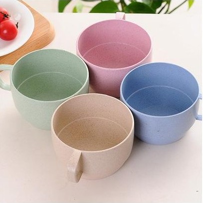 Ly cốc uống nước bằng nhựa lúa mạch có quai cầm