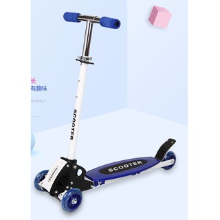 Xe scooter hàng xuất bánh xe có đèn phát sáng