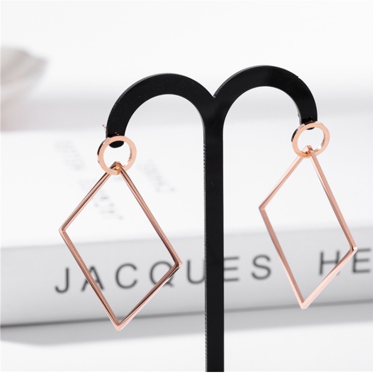 Bông Tai Dự Tiệc Hình Vuông To Titan Ko Han Rỉ TT 4346