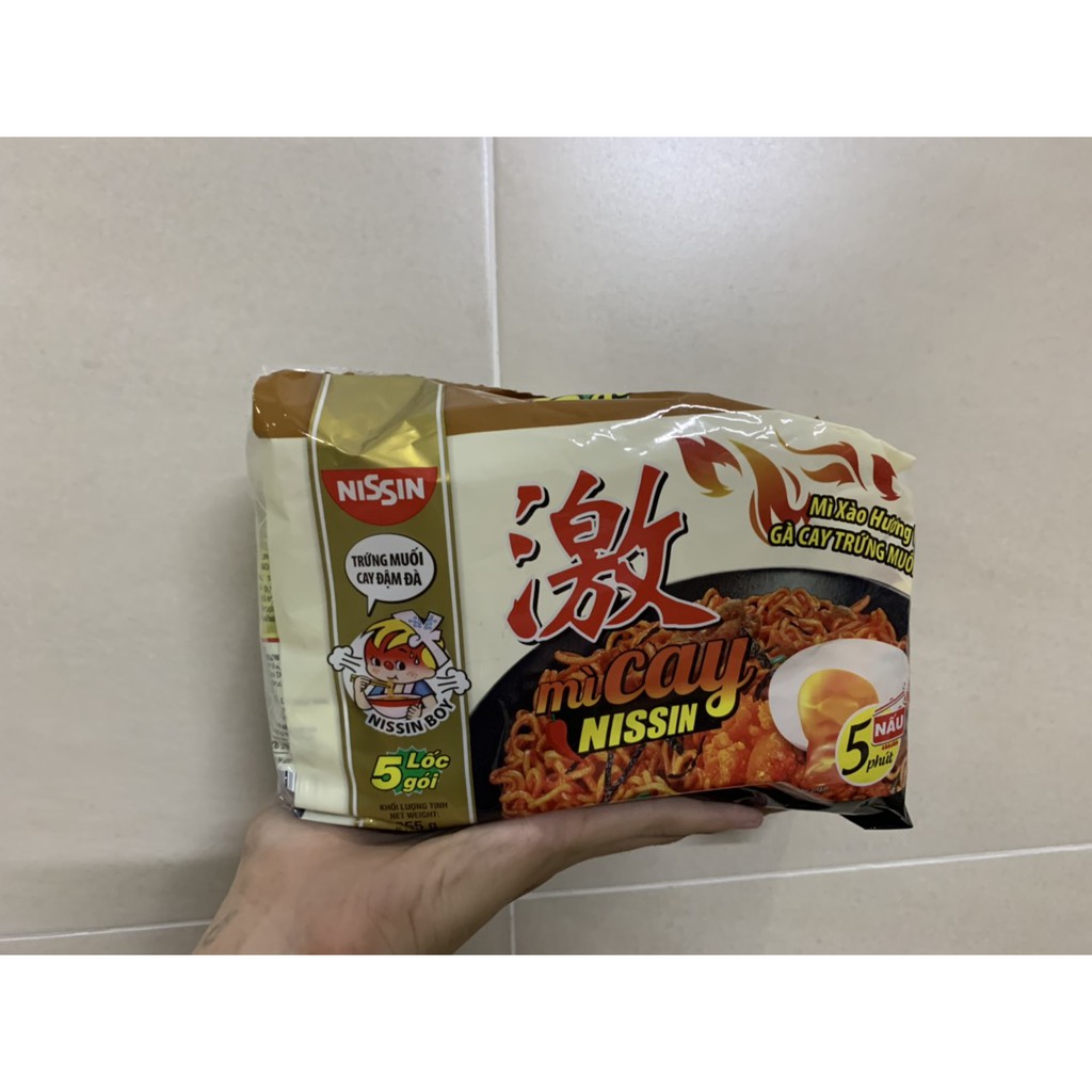 [HCM] Lốc 5 Gói Mì Cay NISSIN Vị Gà Cay Trứng Muối Hàn Quốc 71g/Gói - Hàng Chính Hãng | BigBuy360 - bigbuy360.vn