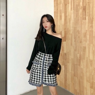 Combo trả khách áo len đen trễ vai