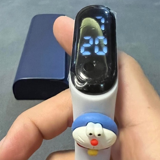 Đồng Hồ Trẻ Em ZGO DISNEY Silicon, Đồng hồ đẹp cho các bé và các bạn gái