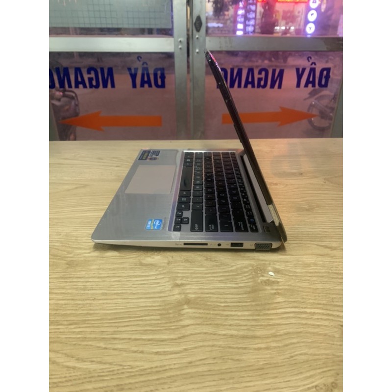 Laptop Asus X202E i3-3217U ram 4 ổ 500 màn 11.6”cảm ứng máy vỏ nhôm mỏng , nhẹ cạc Hd 4000 | BigBuy360 - bigbuy360.vn