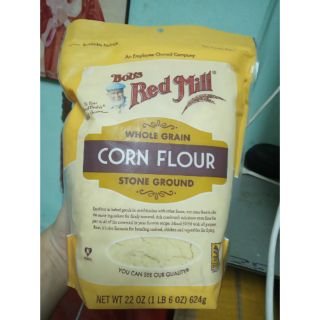 Bột bắp nguyên cám bob’s red mill 624g