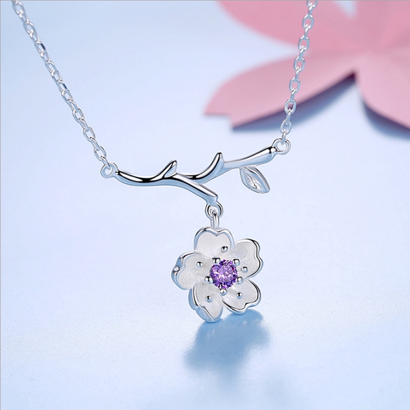 925 sterling silver short necklace with simple cherry blossom face is suitable as a birthday gift for female friends