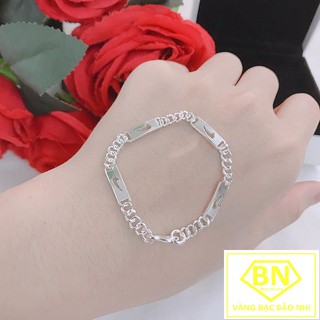 lắc bạc ta đeo tay chân cho bé