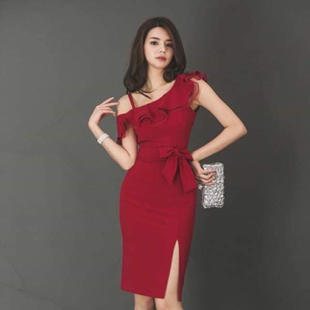 Đầm ôm dự tiệc