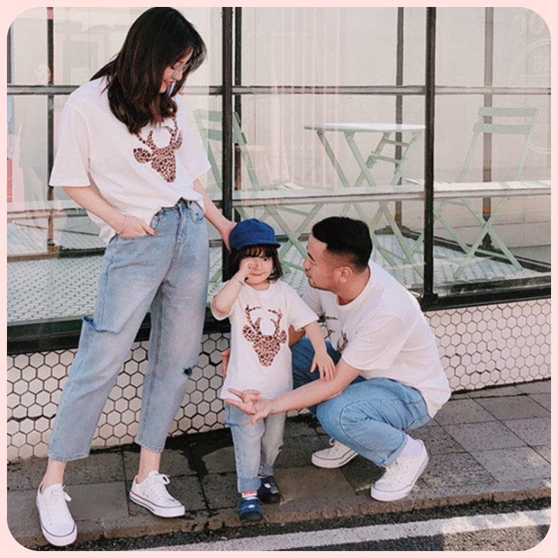 Áo Thun In Đồng Phục Gia Đình Hình Nai Da Beo Áo Phông Gia Đình MYROSE169