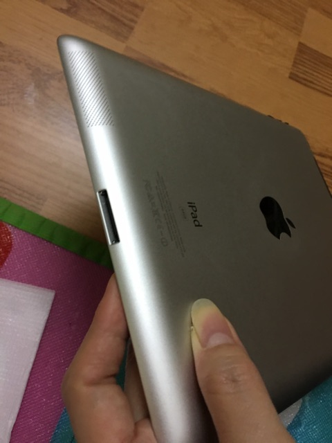 IPad 3 32Gb trắng bản 4G wifi  | BigBuy360 - bigbuy360.vn