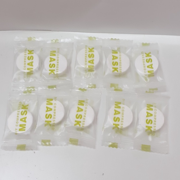 Viên mặt nạ nén dạng kẹo, tiện lợi cho du lich hoặc sử dụng tại nhà.